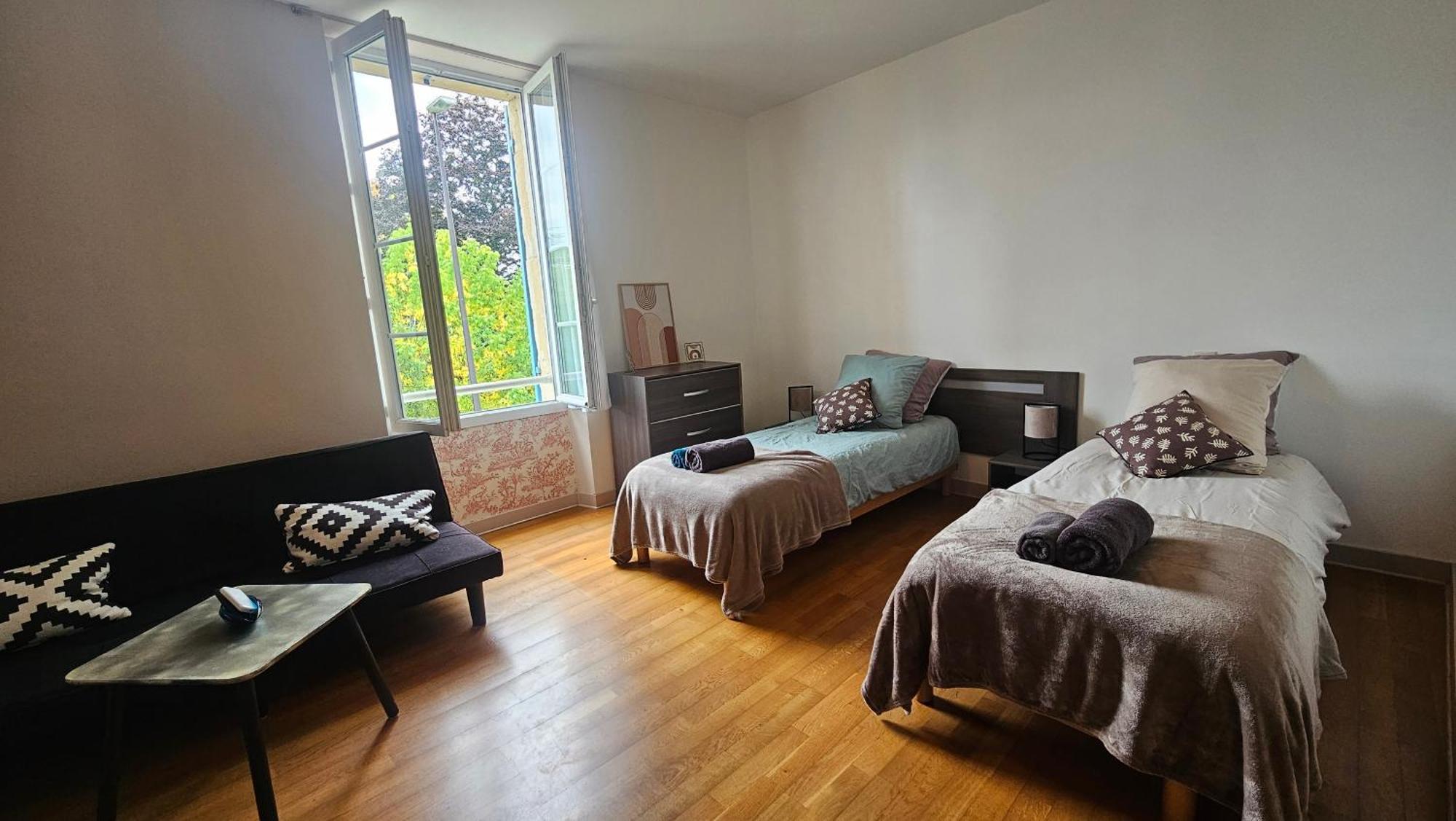 Chambres Et Gites Les Deux Chenes Pres De Bergerac Le Fleix Exterior photo